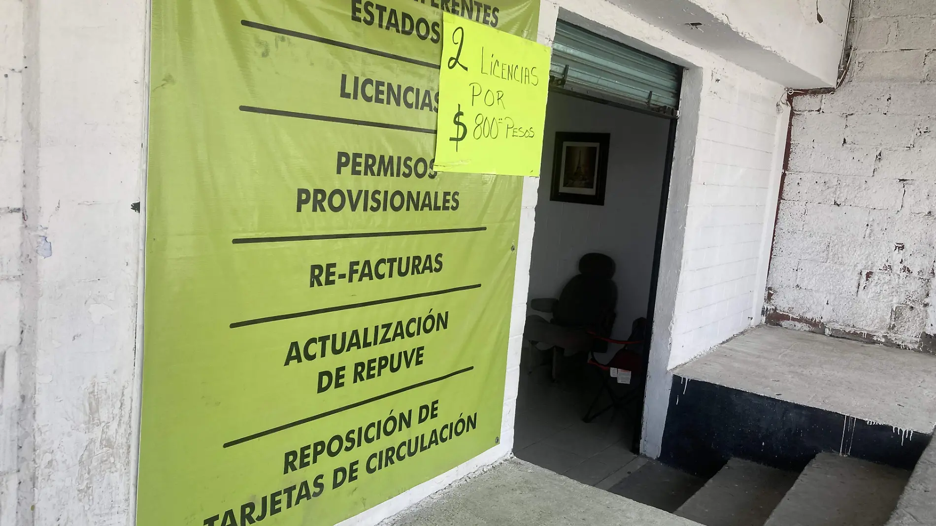 Venta ilegal de placas en Puebla opera en la impunidad